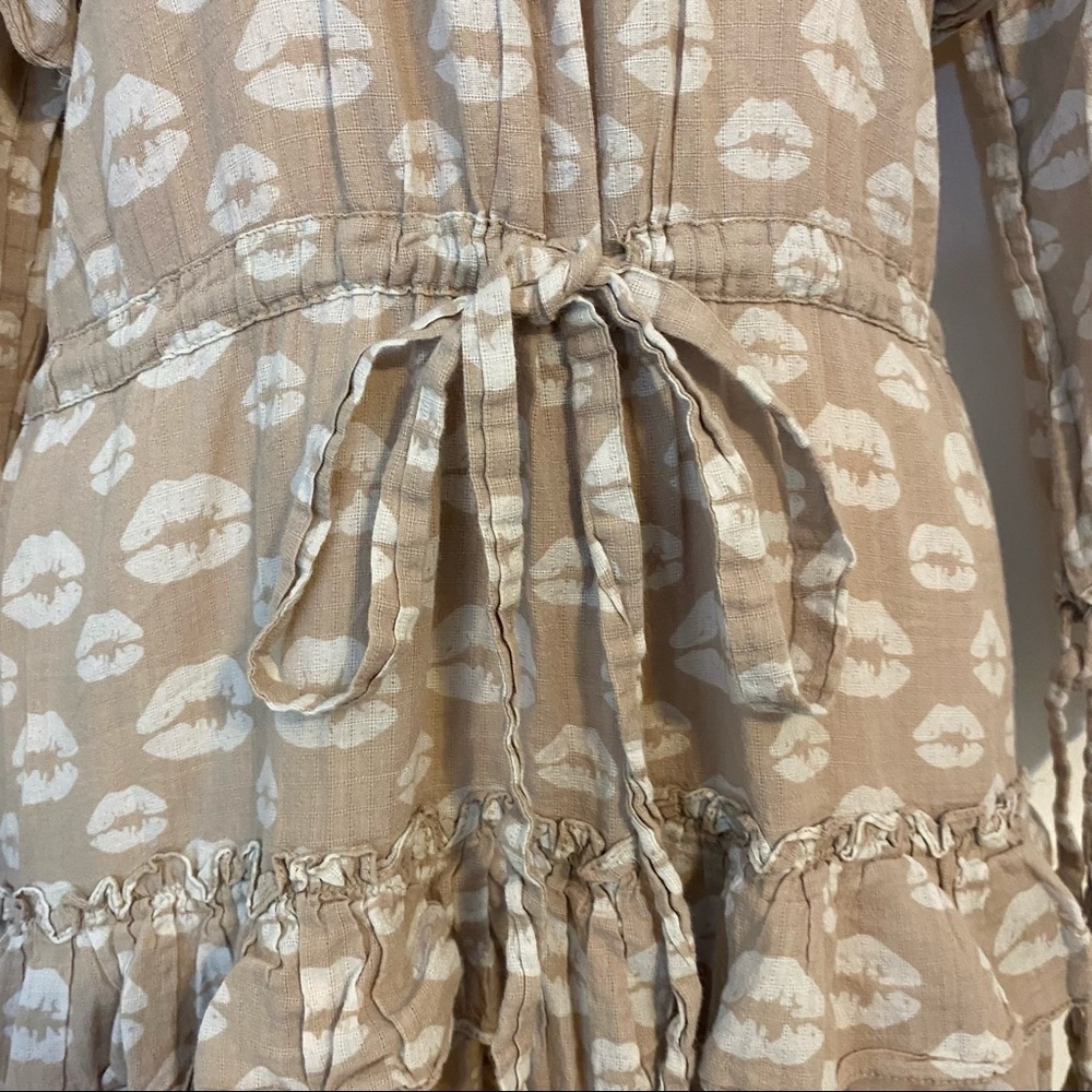 Hofmann Copenhagen Berenice Ruffle Frilled Tiered Long Sleeve Lip Print Dress 4 - Picture 5 of 12